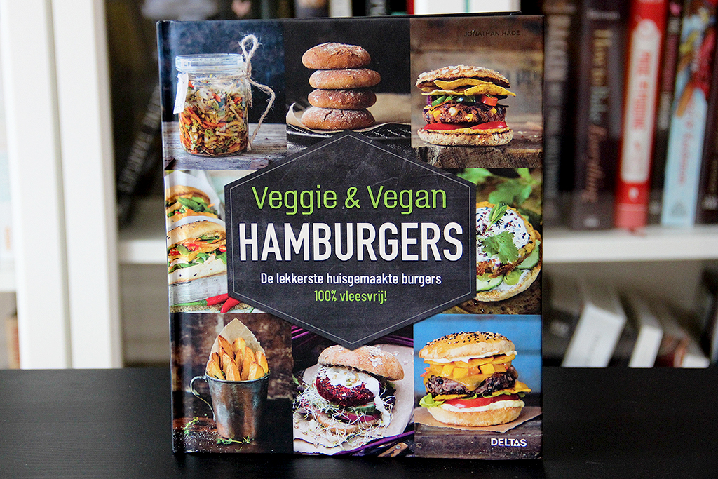 drinken weg te verspillen Ruwe olie Boekrecensie: Veggie & Vegan Hamburgers - Lauriekoek