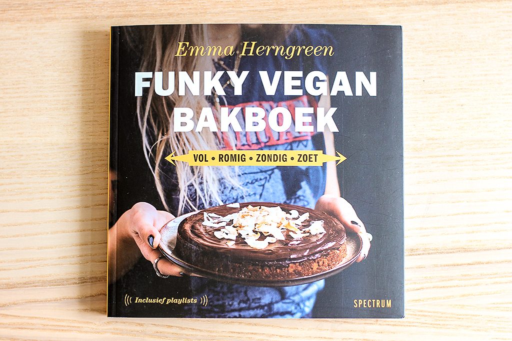 Boekrecensie: Funky Vegan Bakboek @ Lauriekoek.nl