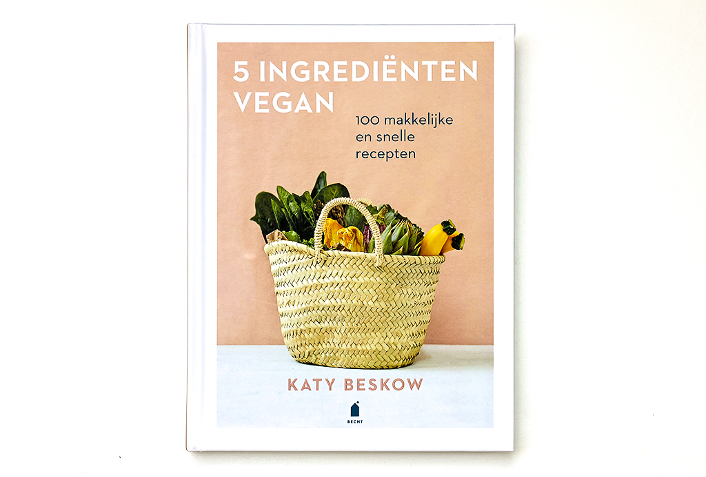 Boekrecensie: 5 Ingrediënten Vegan @ Lauriekoek.nl