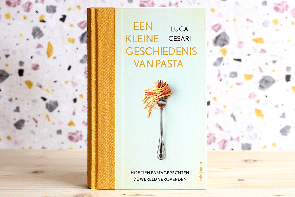 Boekrecensie: Een kleine geschiedenis van pasta @ Lauriekoek.nl