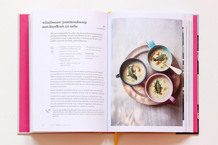 Boekrecensie Soep bouillon brood Lauriekoek