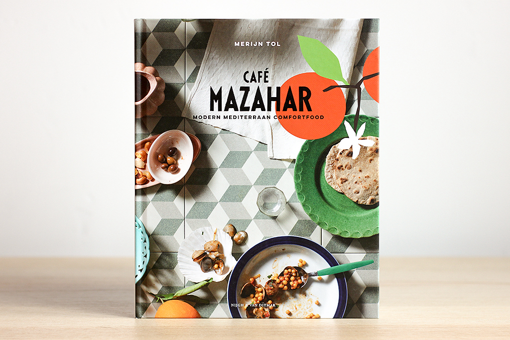 Boekrecensie: Café Mazahar @ Lauriekoek.nl