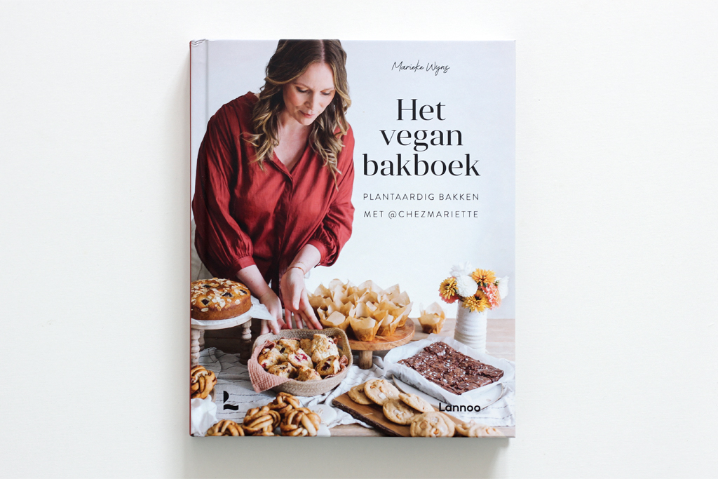 Boekrecensie: Het vegan bakboek - Marieke Wyns @ Lauriekoek.nl